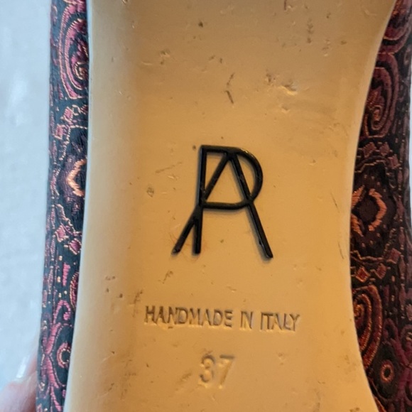 Paul Andrew tapestry pointed toe flats Size 7 EU 37 - Picture 6 of 9